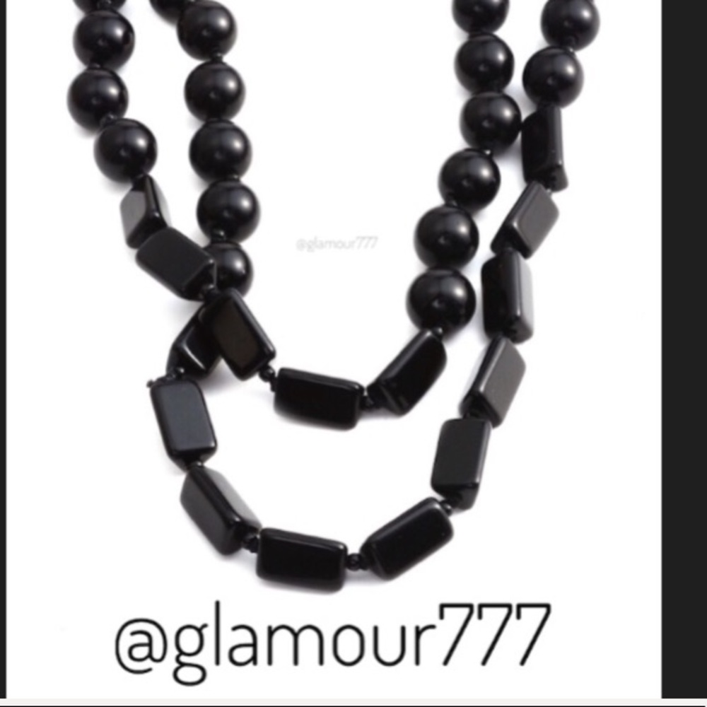 🛍Beautiful Black Beaded Necklace (48 in)